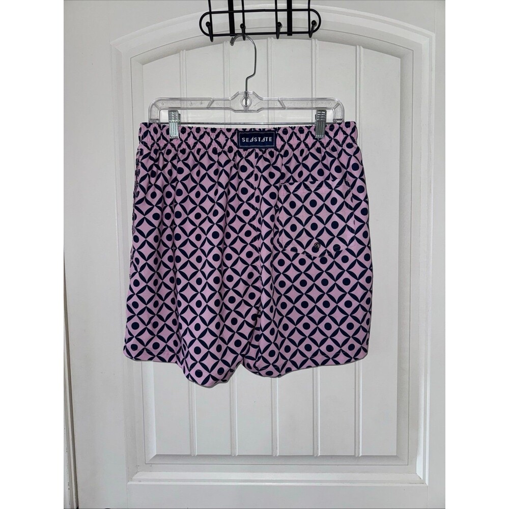 Men’s Seastate lined swim trunks size Medium board shorts 7” inseam